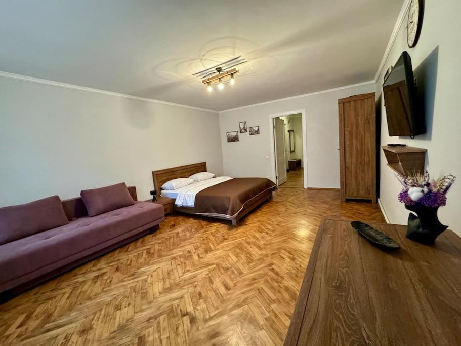вірменська 12 Apartment Lviv